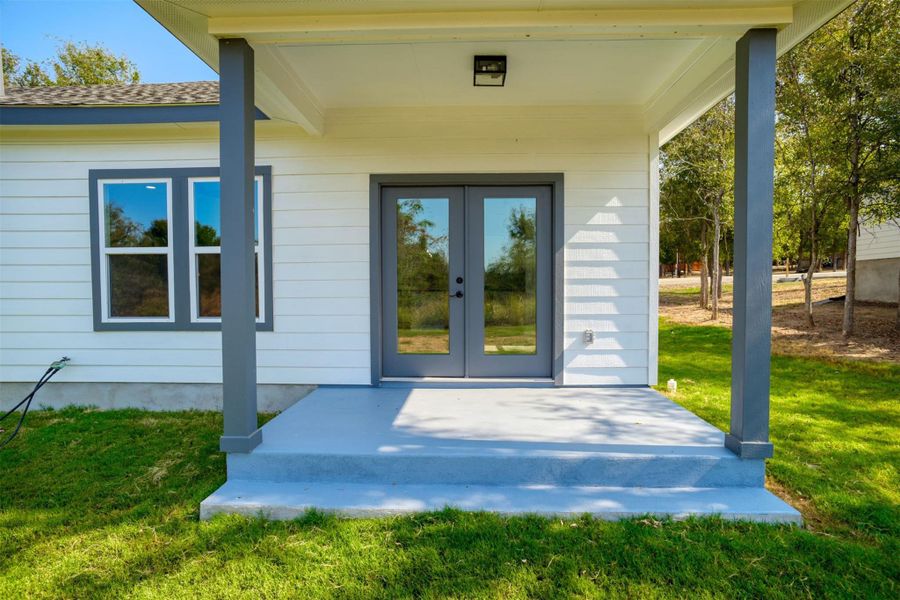 Small porch in back of home