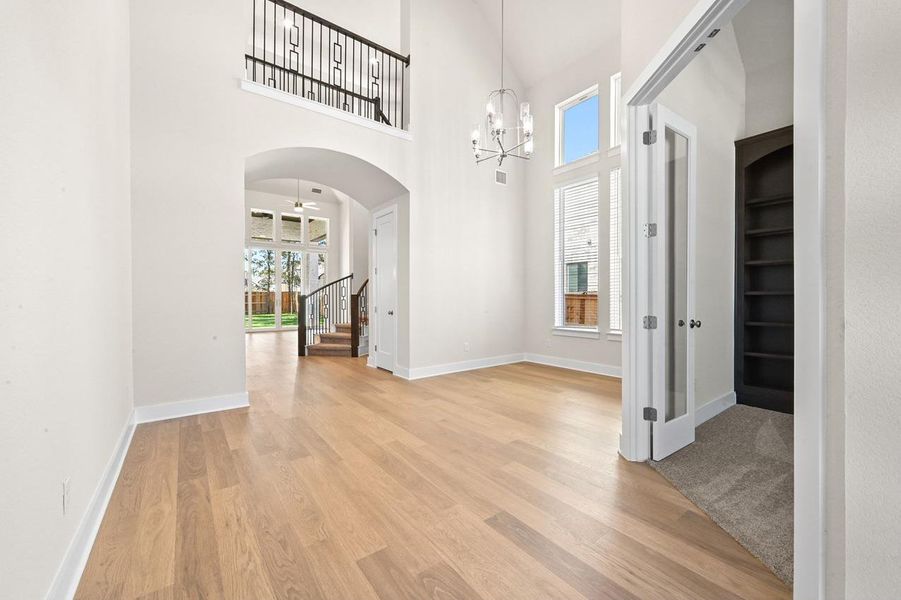 Spacious, unfurnished interior of a new home in 6 Creeks at Waterridge: 70ft. lots, Kyle (Image 14).