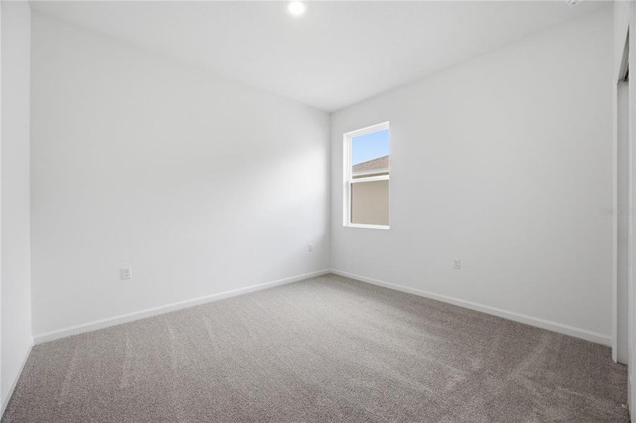 Spacious, unfurnished interior of a new home in , Okahumpka (Image 15).