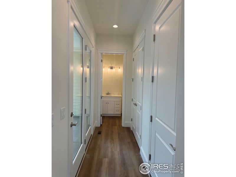 Spacious, unfurnished interior of a new home in Westerly, Erie (Image 15).