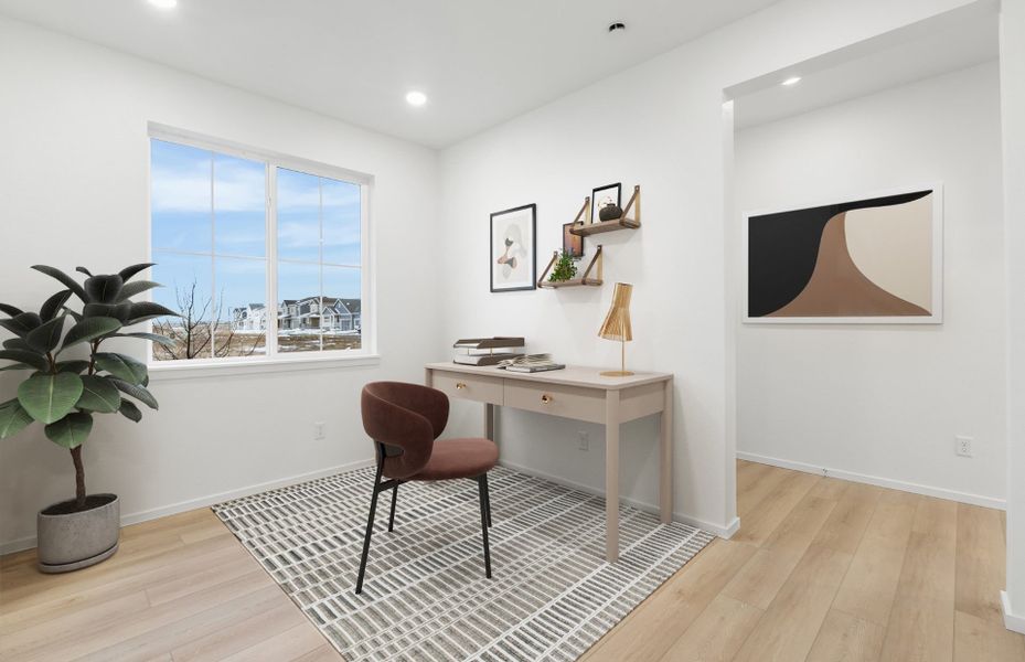 Representative furnished interior of a home built from the Topaz by Pulte Homes in Wolf Creek Run West, Strasburg (Image 14).