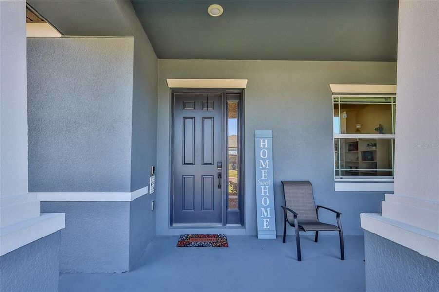 Exterior details and patio area of a home in Whiting Estates, Spring Hill (Image 4).