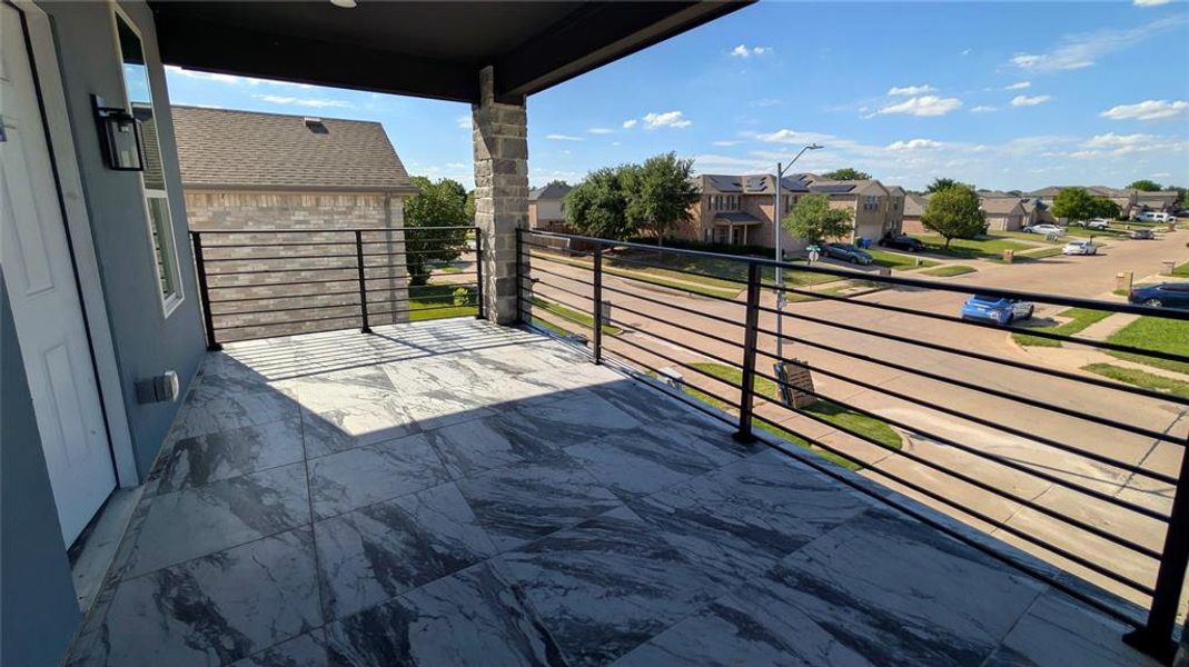 Exterior details and patio area of a home in , Balch Springs (Image 3).