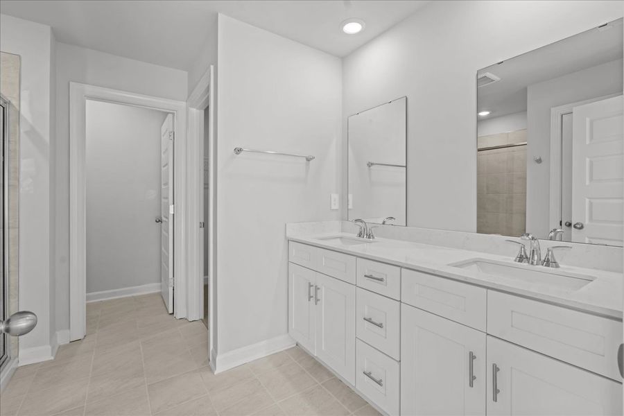 Furnished interior view inside a new home in Creek Ridge - Heritage Collection, Spartanburg (Image 6).