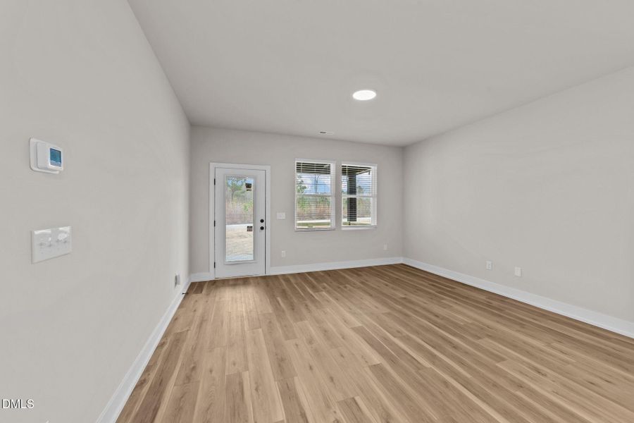 21-web-or-mls-VB4A5763