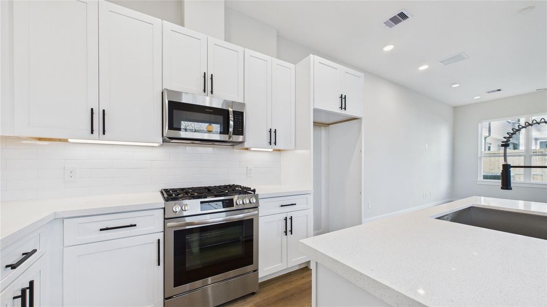 Furnished interior view inside a new home in , Houston (Image 10).
