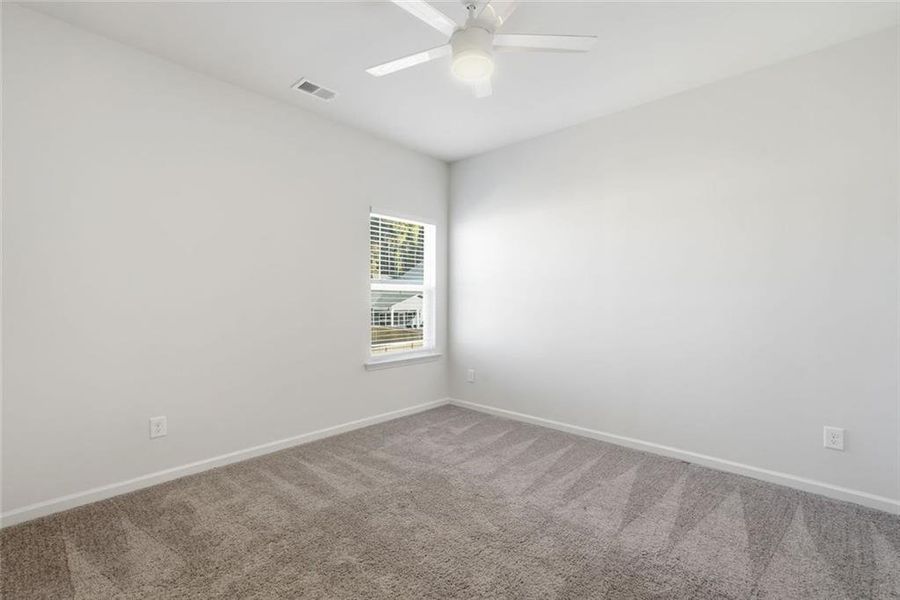 Spacious, unfurnished interior of a new home in , Calhoun (Image 22).