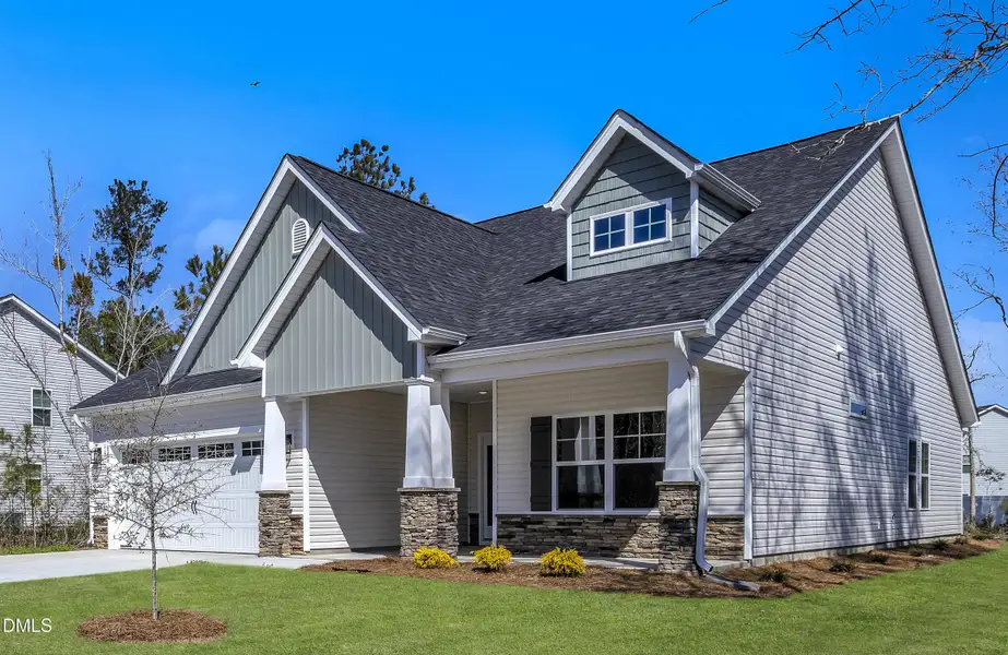P_CST_RR_Somerset_EXT_3QF_Elevation H_Lo P_CST_RR_Somerset_EXT_3QF_Elevation H_Lo