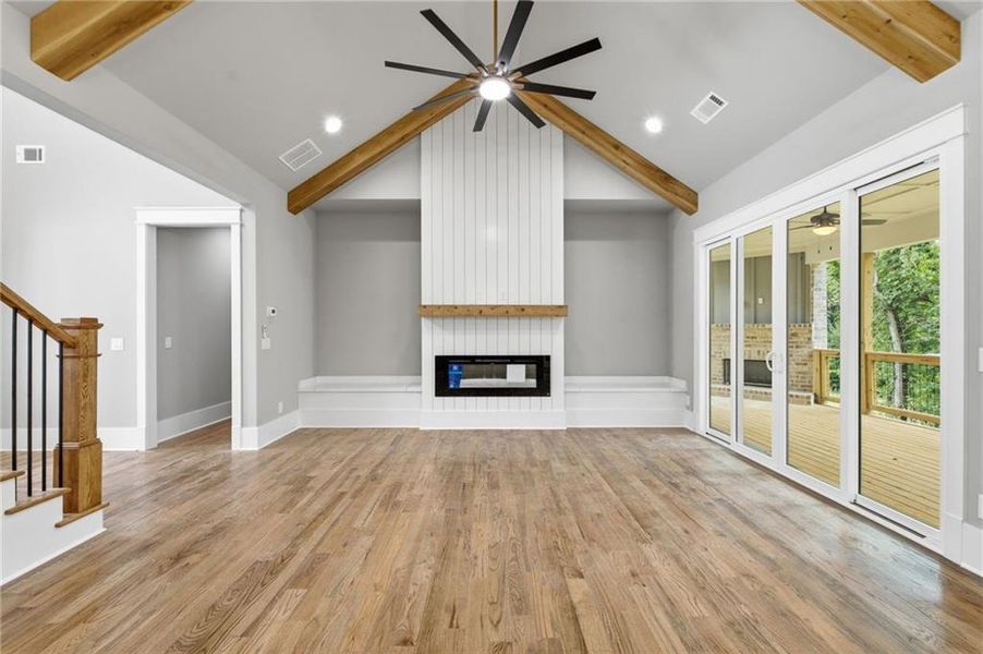 Spacious, unfurnished interior of a new home in , Jefferson (Image 72).