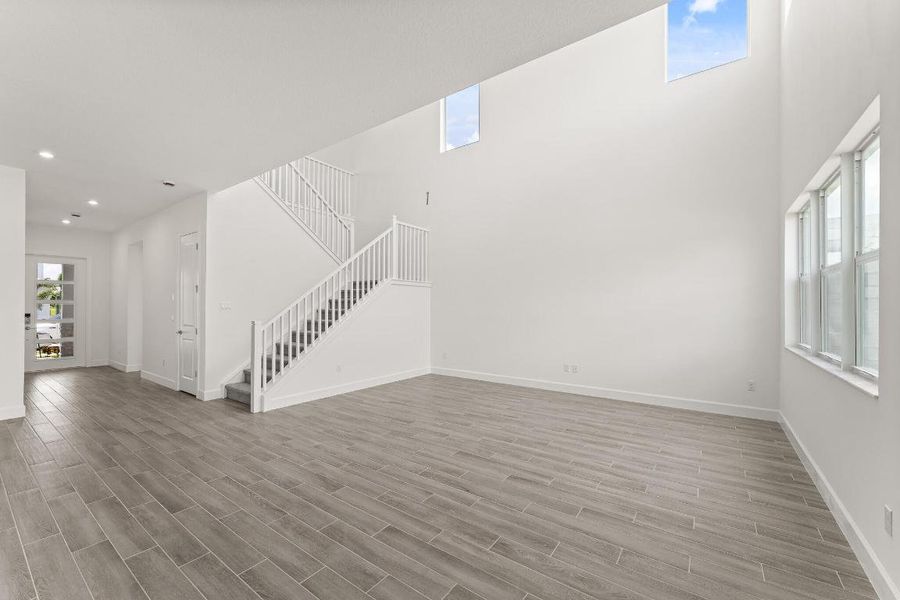 US_SEF_WYNN_LOT 44_great room