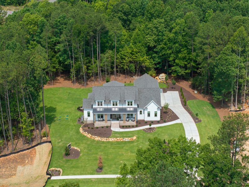 Image 10 representing the Oakmont American Farmhouse by Homes by Dickerson in Cattail, Clayton, NC.