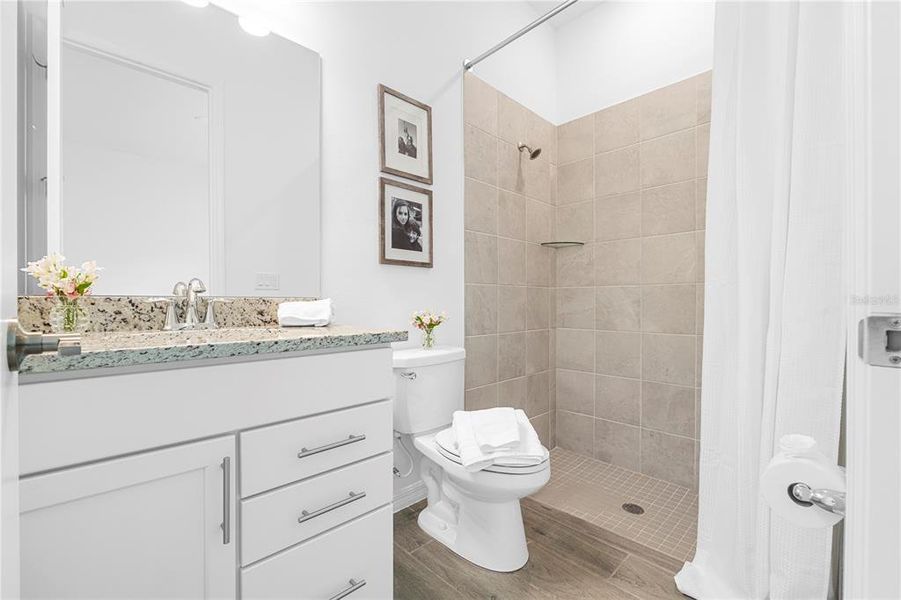 Furnished interior view inside a new home in , Punta Gorda (Image 10).