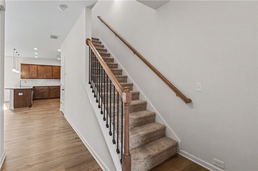 Spacious, unfurnished interior of a new home in Highland Crossing, Cartersville (Image 19).