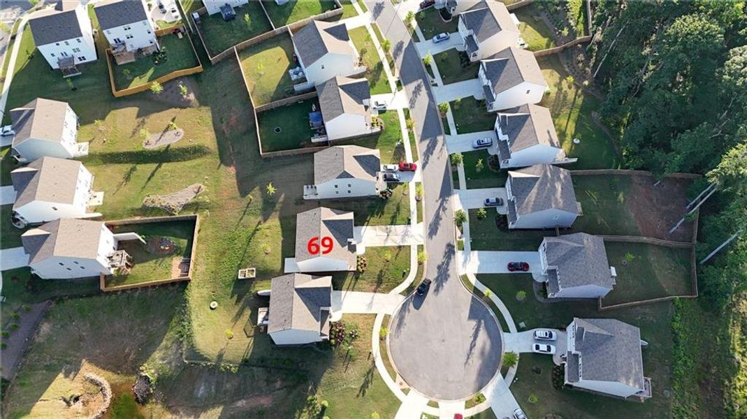 Image 21 of a home in Braselton Village. Image 21 of a home in Braselton Village.