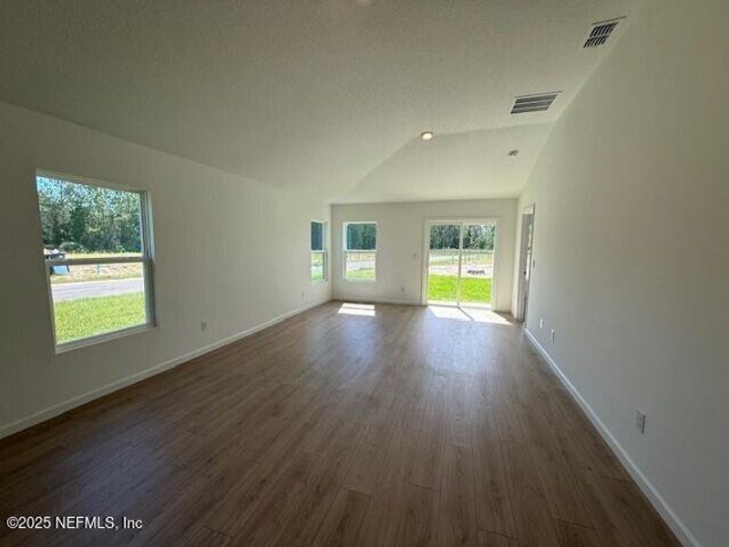 Spacious, unfurnished interior of a new home in Grand Reserve, Bunnell (Image 32). Spacious, unfurnished interior of a new home in Grand Reserve, Bunnell (Image 32).
