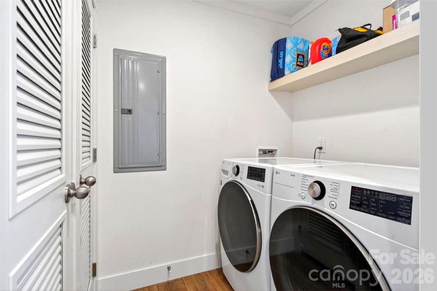 Furnished interior view inside a new home in , Marion (Image 11). Furnished interior view inside a new home in , Marion (Image 11).