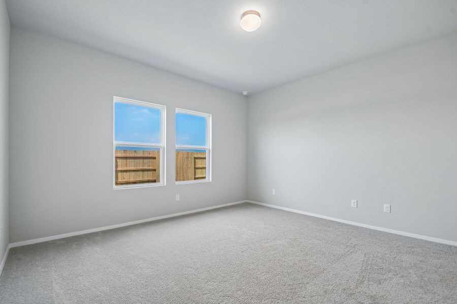 Spacious, unfurnished interior of a new home in Cascade, Liberty Hill (Image 13).