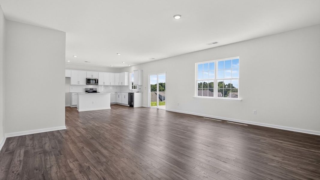 Spacious, unfurnished interior of a new home in The Reserve at Prestleigh, Wake Forest (Image 16).