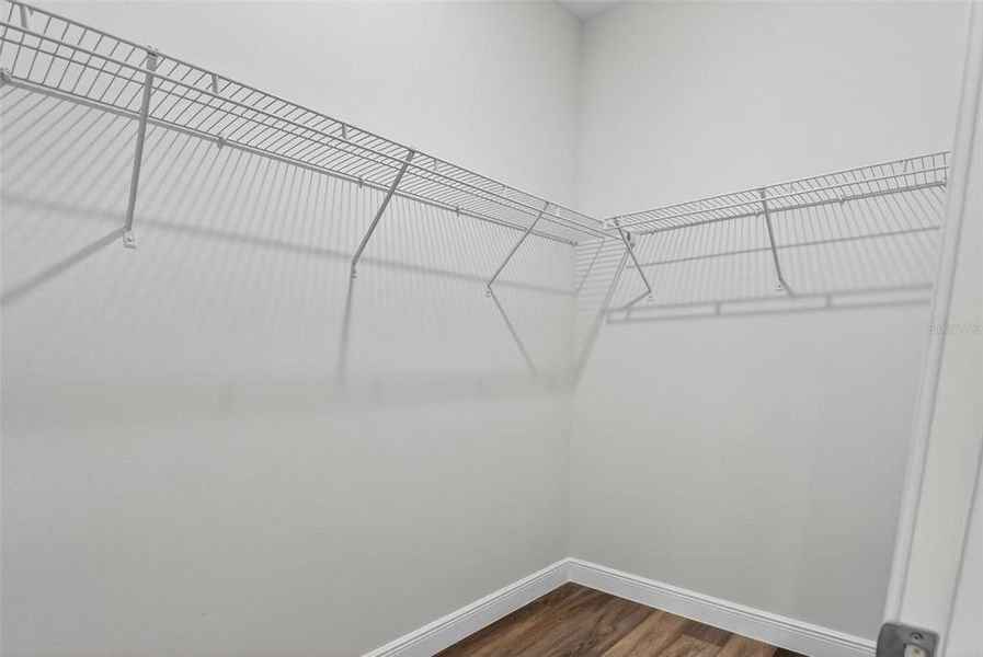 Spacious, unfurnished interior of a new home in , Citrus Springs (Image 18).