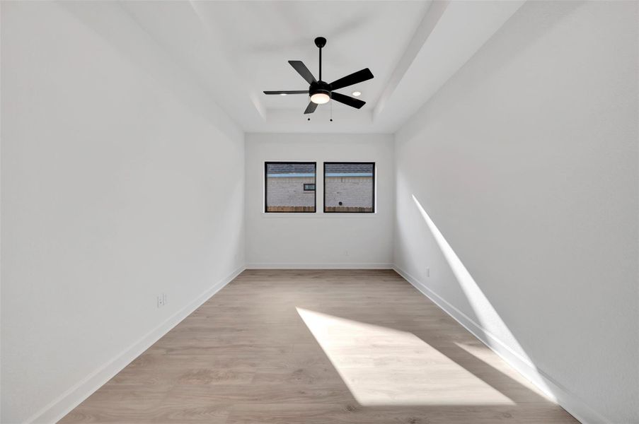 Spacious, unfurnished interior of a new home in The Meadows at Imperial Oaks, Conroe (Image 15). Spacious, unfurnished interior of a new home in The Meadows at Imperial Oaks, Conroe (Image 15).