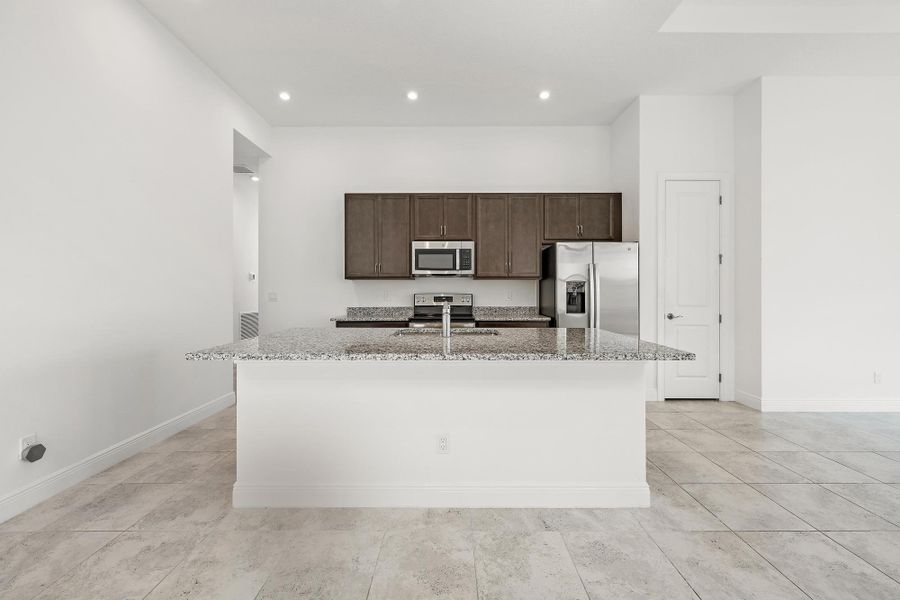 10135 SW Latium Wy-4 10135 SW Latium Wy-4