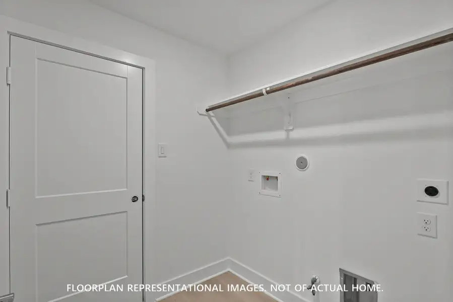 Spacious, unfurnished interior of a new home in Magnolia Ridge, Magnolia (Image 15). Spacious, unfurnished interior of a new home in Magnolia Ridge, Magnolia (Image 15).