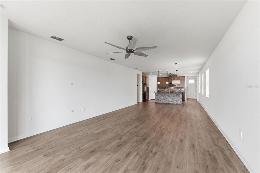 Spacious, unfurnished interior of a new home in , Venice (Image 42).