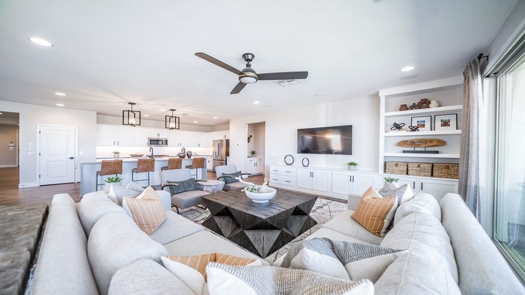Furnished interior view inside a new home in Allen Ranches, Litchfield Park (Image 11). Furnished interior view inside a new home in Allen Ranches, Litchfield Park (Image 11).