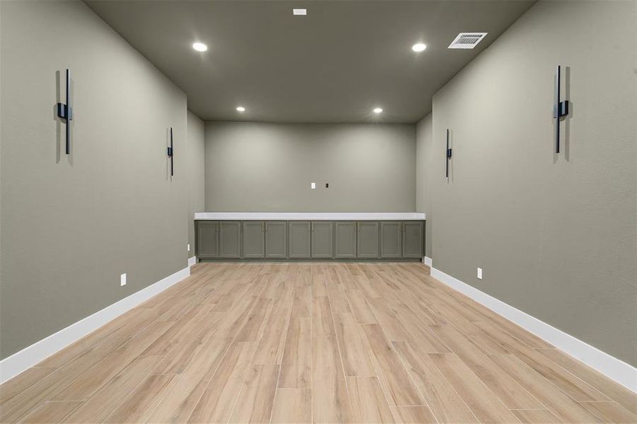 Spacious, unfurnished interior of a new home in , Burleson (Image 24). Spacious, unfurnished interior of a new home in , Burleson (Image 24).