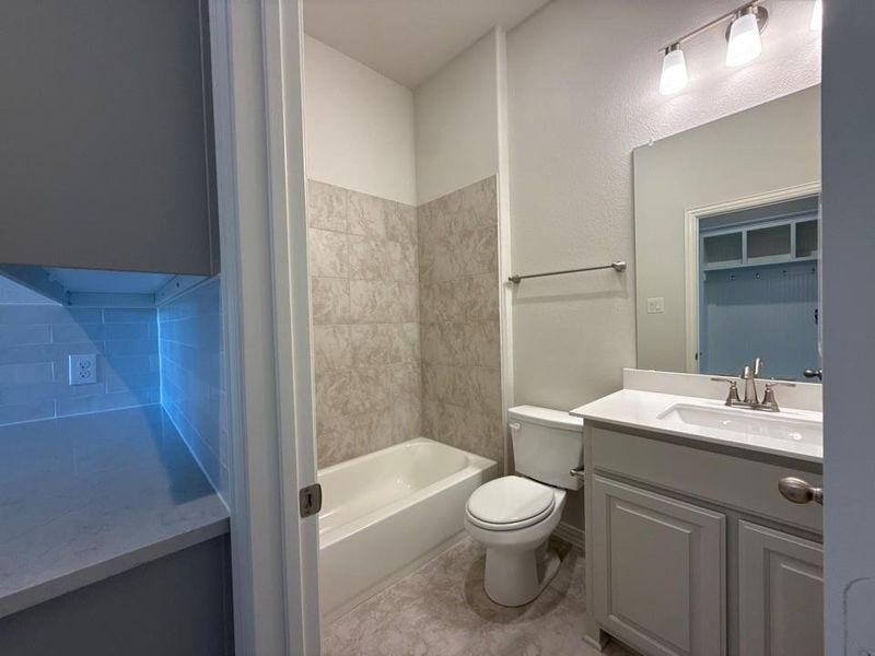 Furnished interior view inside a new home in Oak Grove Addition, Springtown (Image 12).