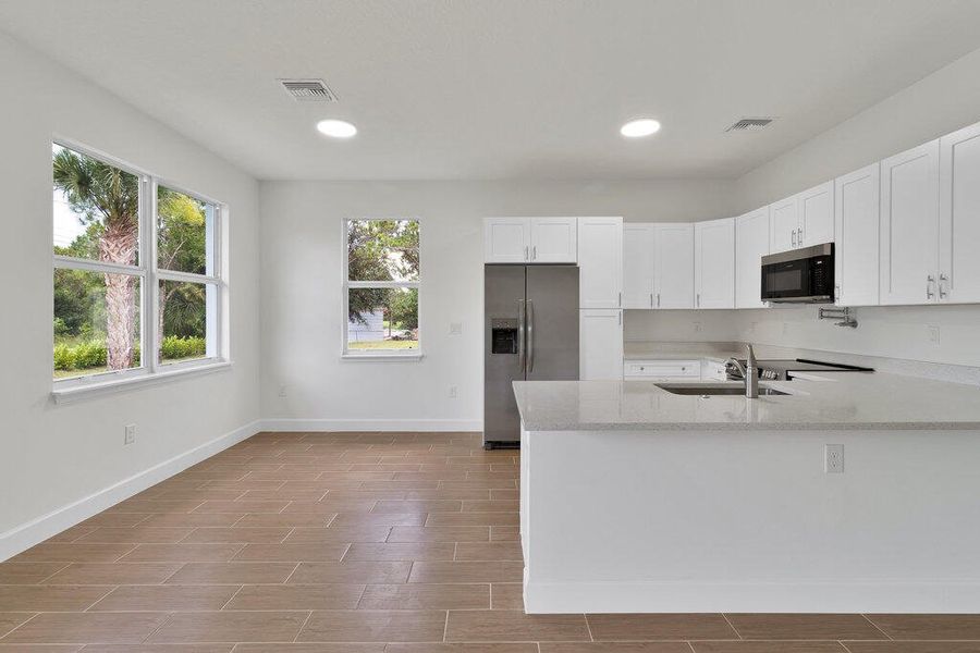 011_11_328 011_11_328