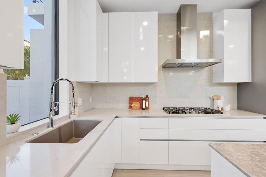 201 Southeast 4th Ave - 19.jpg-SMALL