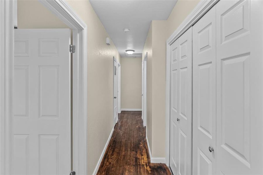 Spacious, unfurnished interior of a new home in , Godley (Image 18).