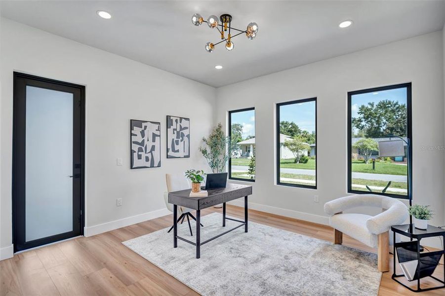 Furnished interior view inside a new home in , Tampa (Image 53).