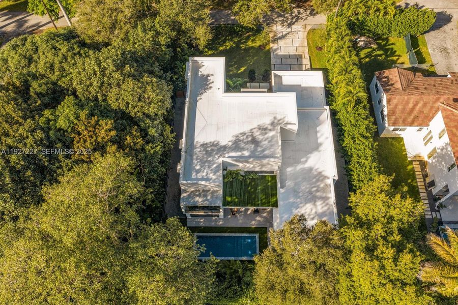 Image 47 of a home in . Image 47 of a home in .