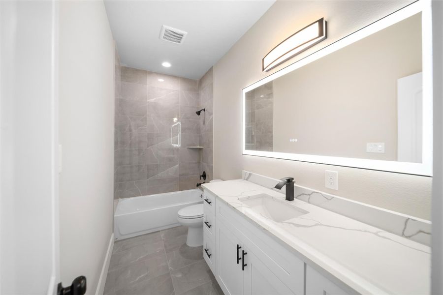 Furnished interior view inside a new home in , Houston (Image 5). Furnished interior view inside a new home in , Houston (Image 5).