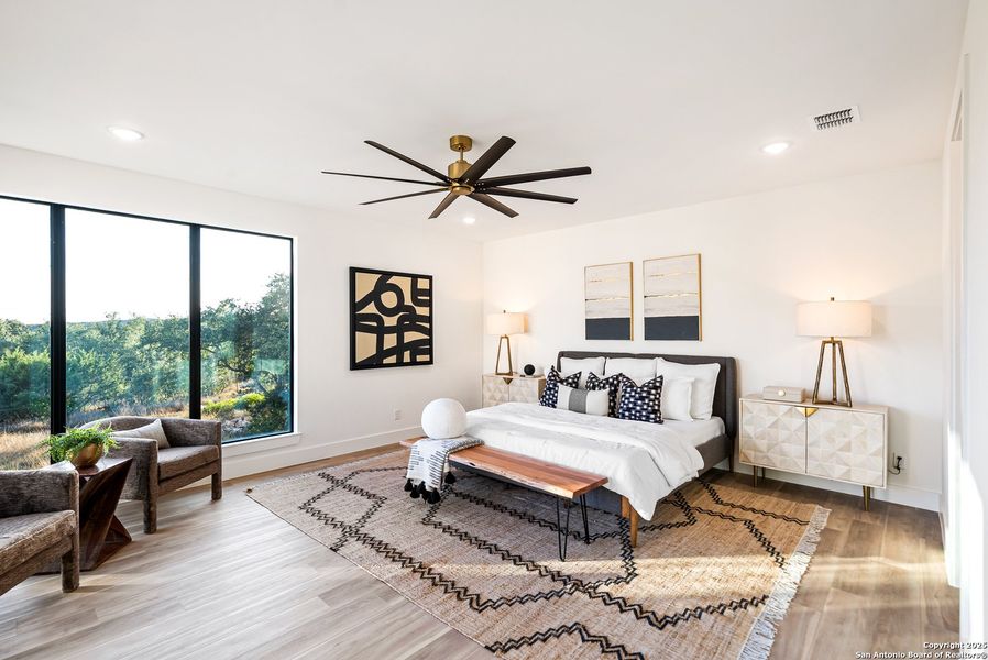 Furnished interior view inside a new home in , San Antonio (Image 38). Furnished interior view inside a new home in , San Antonio (Image 38).