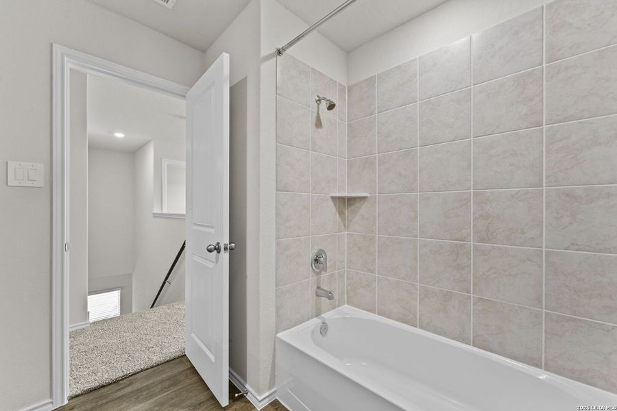 Furnished interior view inside a new home in Laurel Vistas, San Antonio (Image 8).