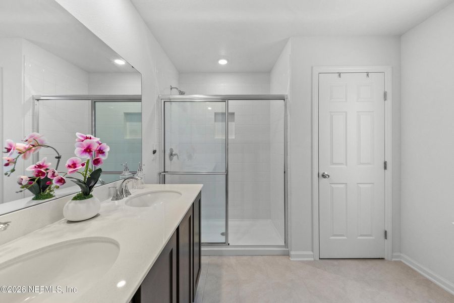 Furnished interior view inside a new home in Copper Ridge, Jacksonville (Image 13).