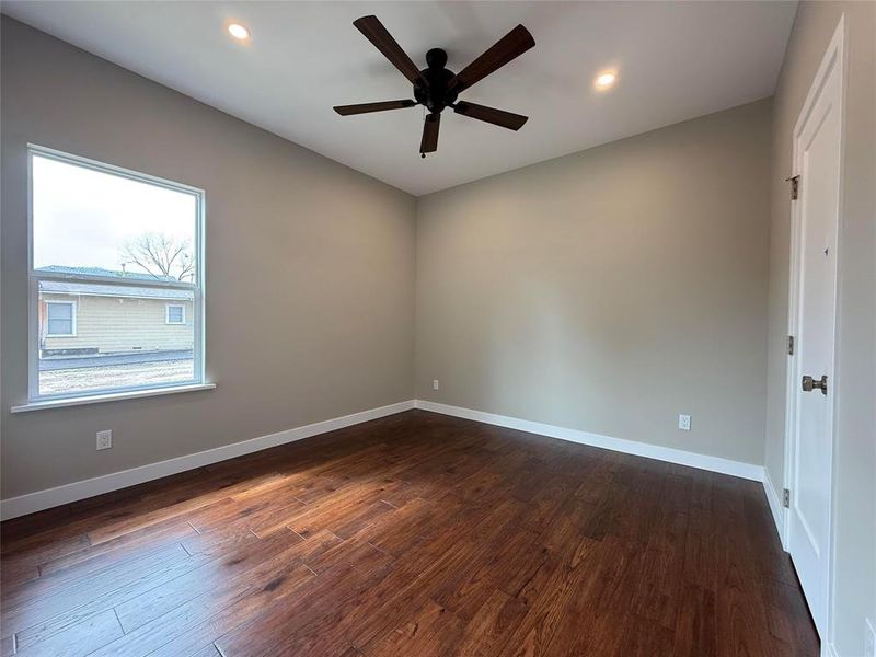 Spacious, unfurnished interior of a new home in , Fort Worth (Image 35).