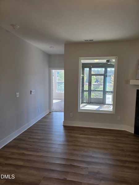 LIVINGROOM LIVINGROOM