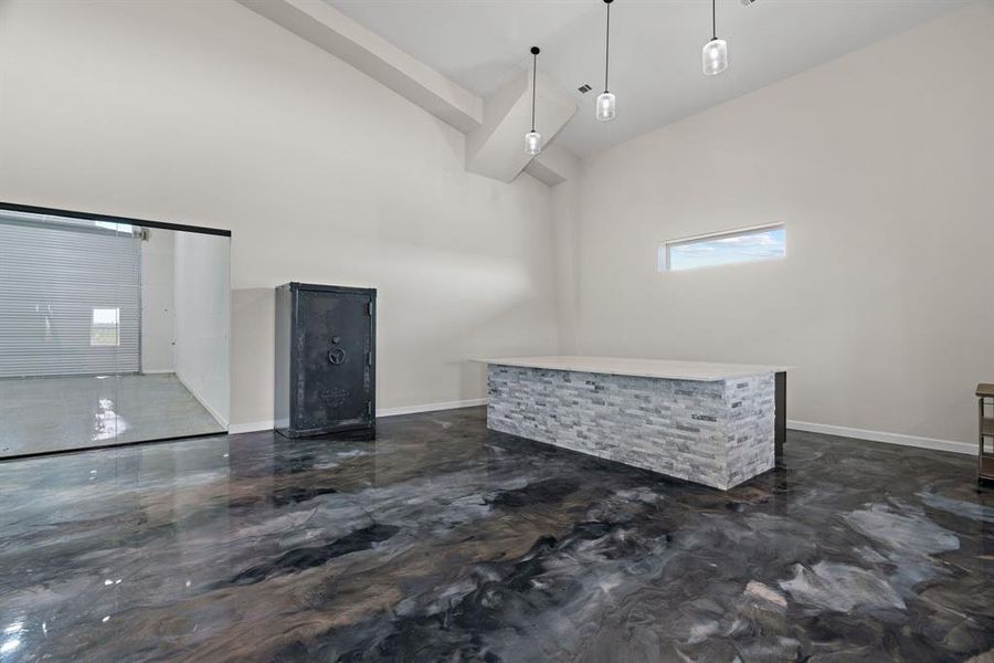 Image 27 of a home in .