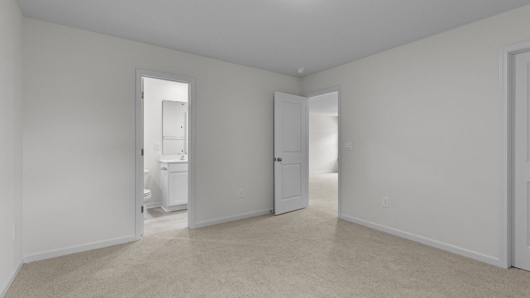 Spacious, unfurnished interior of a new home in Saddlebrook, Rocky Mount (Image 21).