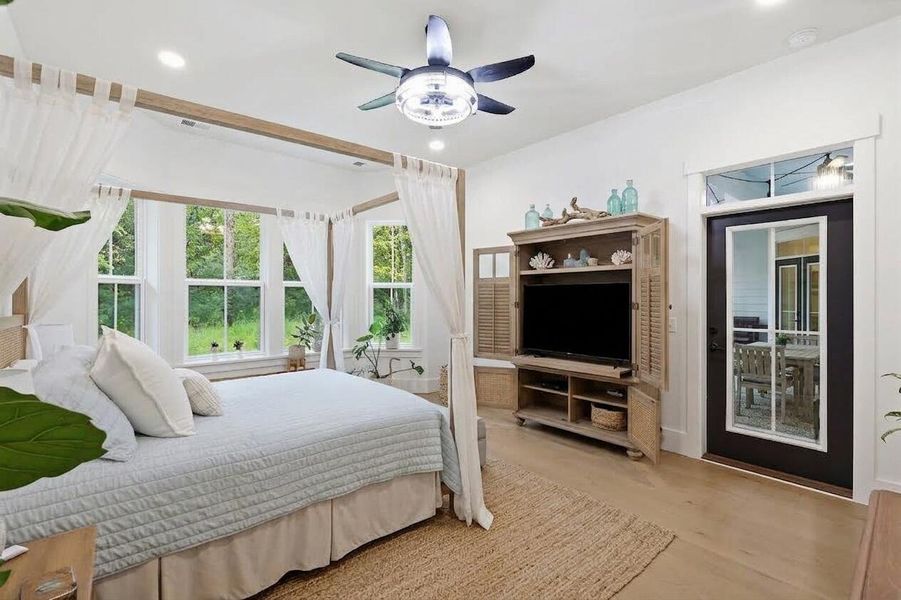 Furnished interior view inside a new home in , Seabrook (Image 37).