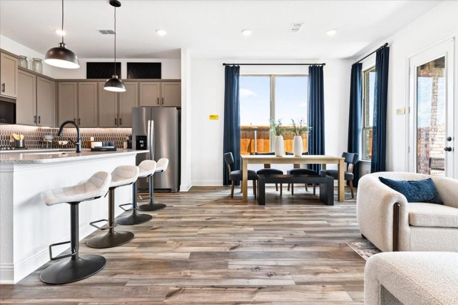 Representative furnished interior of a home built from the Hawthorn II Katy Lakes 50s by Brohn Homes in Katy Lakes, Katy (Image 10).