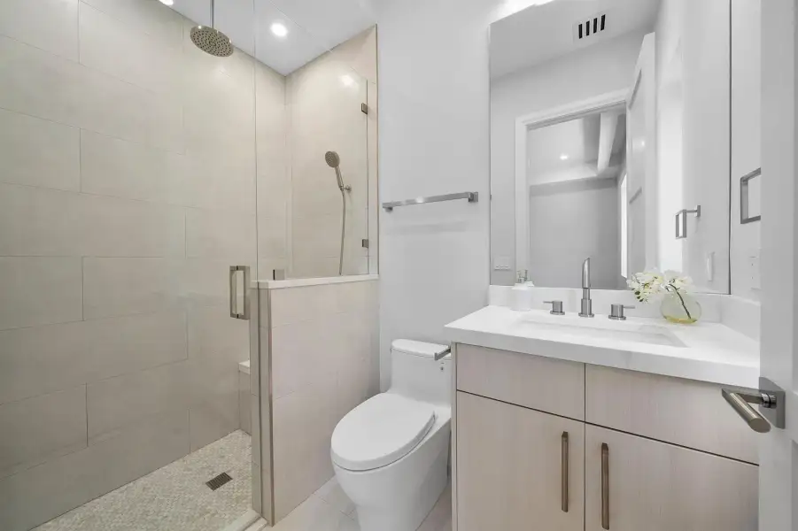 028-725Southeast4thAvenue-DelrayBeach-FL 028-725Southeast4thAvenue-DelrayBeach-FL