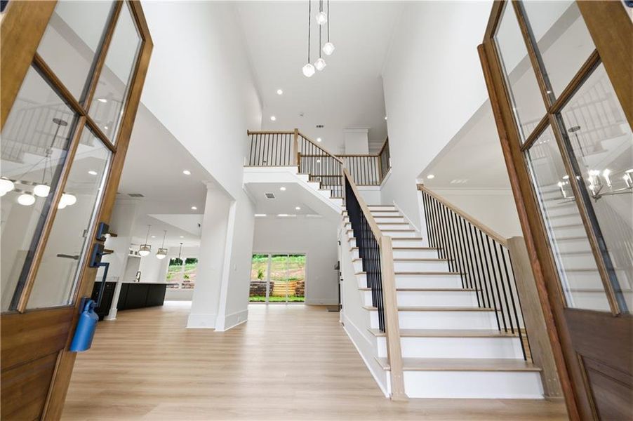 Spacious, unfurnished interior of a new home in , Monroe (Image 34).
