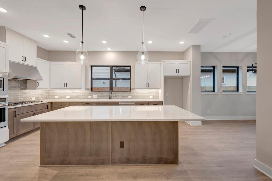 Furnished interior view inside a new home in ARTAVIA 50' Homesites, Conroe (Image 12).