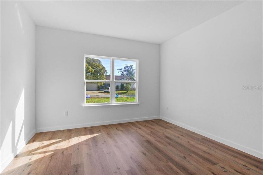 Spacious, unfurnished interior of a new home in , Beverly Hills (Image 18).