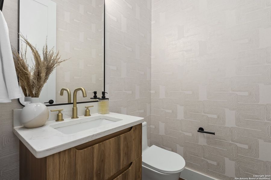 Close-up of interior finishes inside a home in , Alamo Heights (Image 22). Close-up of interior finishes inside a home in , Alamo Heights (Image 22).